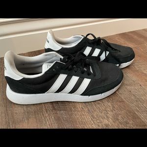 Adidas Women’s Size 10 worn once but too big